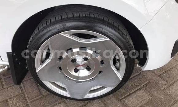 Acheter Occasion Voiture Opel Corsa Blanc à Beitbridge, Matabeleland South Acheter Occasion Voiture Opel Corsa Blanc à Beitbridge, Matabeleland South