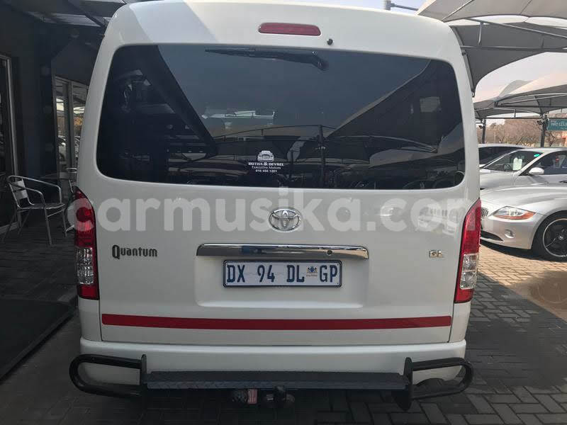 Big with watermark toyota hiace matabeleland south beitbridge 9712