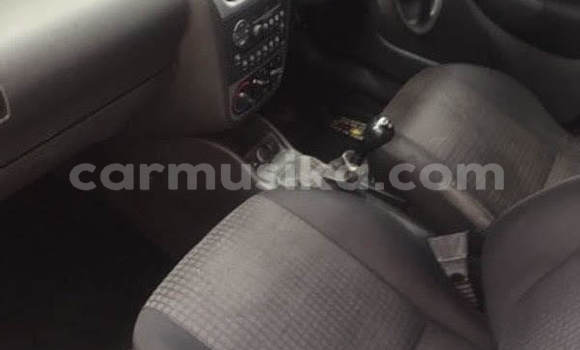 Acheter Occasion Voiture Opel Corsa Rouge à Beitbridge, Matabeleland South Acheter Occasion Voiture Opel Corsa Rouge à Beitbridge, Matabeleland South