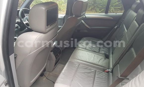 Tenga Tsaru BMW X5 Sirivha Mota in Harare in Harare Tenga Tsaru BMW X5 Sirivha Mota in Harare in Harare
