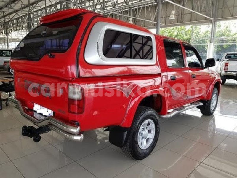 Big with watermark toyota hilux matabeleland south beitbridge 9715