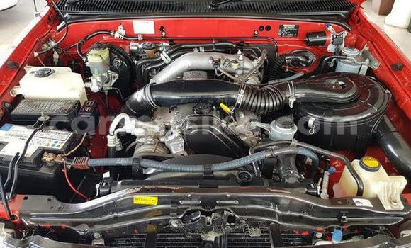 Tenga Tsaru Toyota Hilux Tsvuku Mota in Beitbridge in Matabeleland South Tenga Tsaru Toyota Hilux Tsvuku Mota in Beitbridge in Matabeleland South