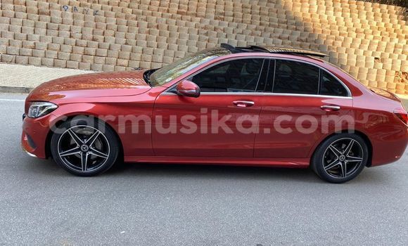 Acheter Occasion Voiture Mercedes‒Benz C–Class Rouge à Beitbridge, Matabeleland South Acheter Occasion Voiture Mercedes‒Benz C–Class Rouge à Beitbridge, Matabeleland South