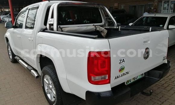 Acheter Occasion Voiture Volkswagen Amarok Blanc à Beitbridge, Matabeleland South Acheter Occasion Voiture Volkswagen Amarok Blanc à Beitbridge, Matabeleland South