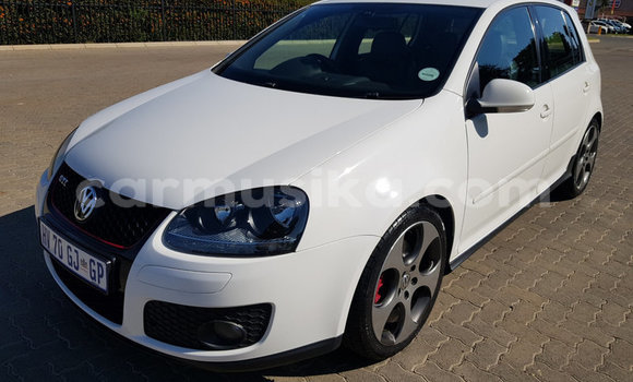 Acheter Occasion Voiture Volkswagen Golf Blanc à Beitbridge, Matabeleland South Acheter Occasion Voiture Volkswagen Golf Blanc à Beitbridge, Matabeleland South