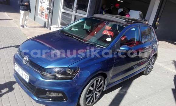 Buy Used Volkswagen Polo Blue Car in Beitbridge in Matabeleland South Buy Used Volkswagen Polo Blue Car in Beitbridge in Matabeleland South