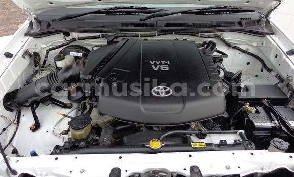 Acheter Occasion Voiture Toyota Fortuner Blanc à Beitbridge, Matabeleland South Acheter Occasion Voiture Toyota Fortuner Blanc à Beitbridge, Matabeleland South