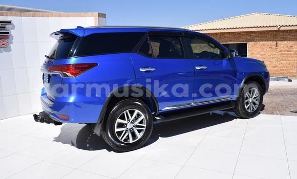 Tenga Tsaru Toyota Fortuner Bhuruu Mota in Beitbridge in Matabeleland South Tenga Tsaru Toyota Fortuner Bhuruu Mota in Beitbridge in Matabeleland South