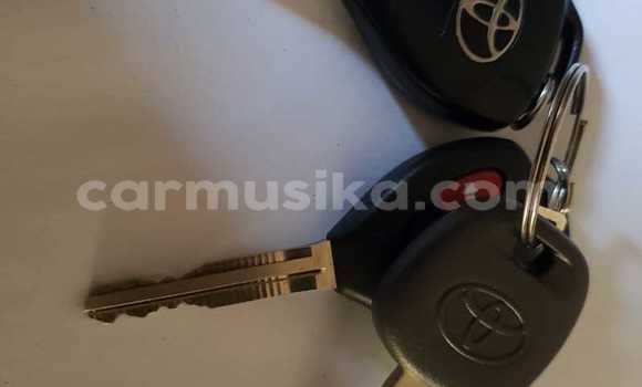 Buy Used Toyota Hilux White Car in Beitbridge in Matabeleland South Buy Used Toyota Hilux White Car in Beitbridge in Matabeleland South