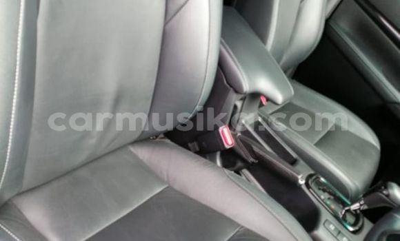 Tenga Tsaru Toyota Hilux Sirivha Mota in Beitbridge in Matabeleland South Tenga Tsaru Toyota Hilux Sirivha Mota in Beitbridge in Matabeleland South