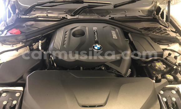 Tenga Tsaru BMW 3–Series Chena Mota in Beitbridge in Matabeleland South Tenga Tsaru BMW 3–Series Chena Mota in Beitbridge in Matabeleland South