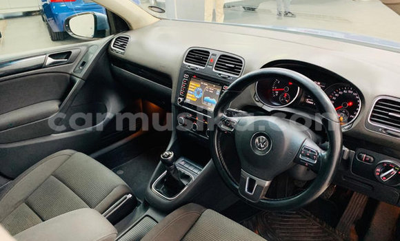 Nunua Ilio tumika Volkswagen Golf Bluu Gari ndani ya Beitbridge nchini Matabeleland Kusini Nunua Ilio tumika Volkswagen Golf Bluu Gari ndani ya Beitbridge nchini Matabeleland Kusini