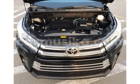 Tenga Imported Toyota Highlander Nhema Mota in Import - Dubai in Harare Tenga Imported Toyota Highlander Nhema Mota in Import - Dubai in Harare