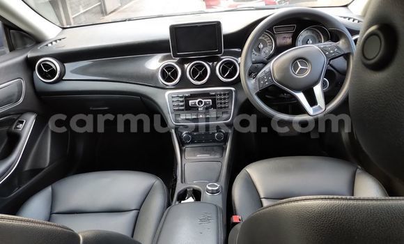 Tenga Tsaru Mercedes‒Benz C–Class Zvimwe Mota in Beitbridge in Matabeleland South Tenga Tsaru Mercedes‒Benz C–Class Zvimwe Mota in Beitbridge in Matabeleland South