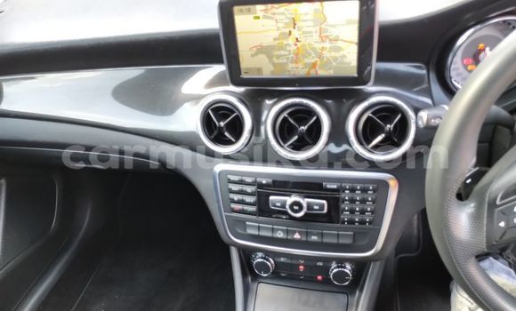 Tenga Tsaru Mercedes‒Benz C–Class Zvimwe Mota in Beitbridge in Matabeleland South Tenga Tsaru Mercedes‒Benz C–Class Zvimwe Mota in Beitbridge in Matabeleland South