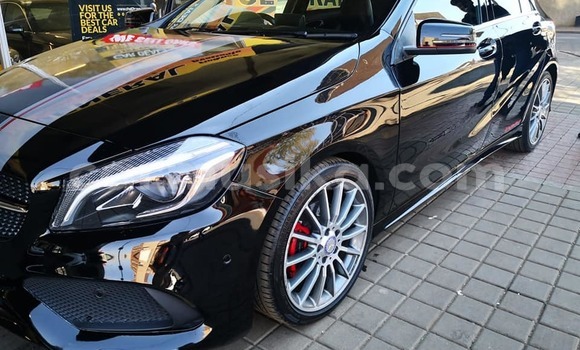Acheter Occasion Voiture Mercedes‒Benz A–Class Noir à Beitbridge, Matabeleland South Acheter Occasion Voiture Mercedes‒Benz A–Class Noir à Beitbridge, Matabeleland South