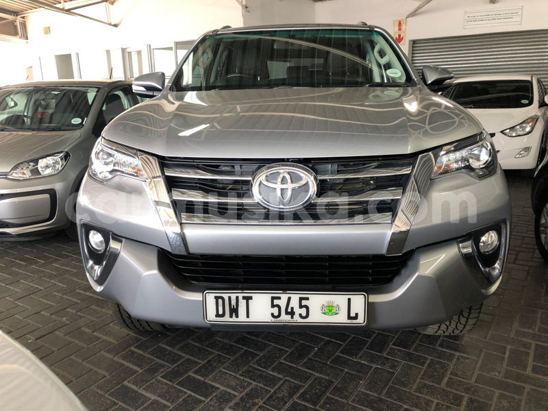 Big with watermark toyota fortuner matabeleland south beitbridge 9806