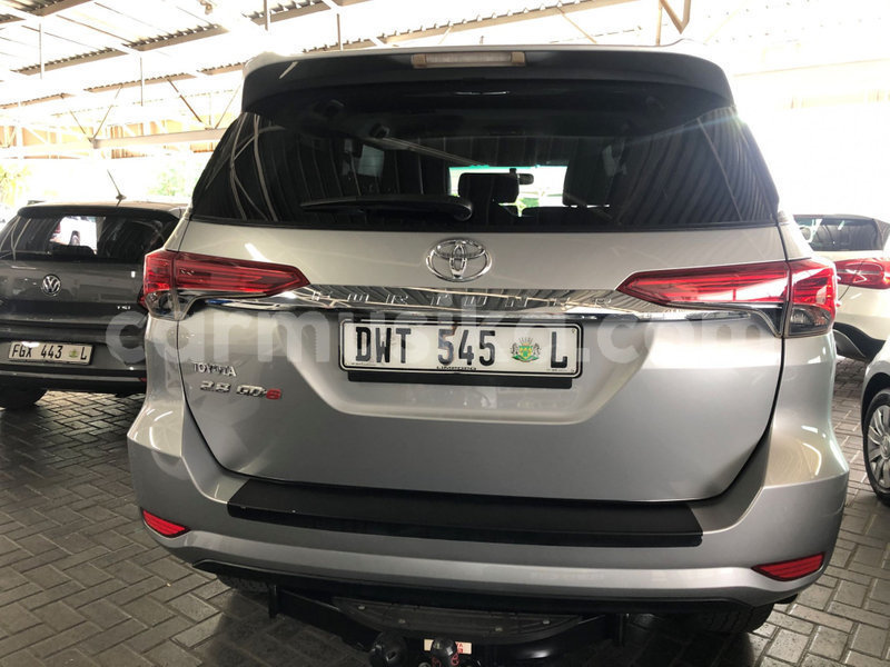 Big with watermark toyota fortuner matabeleland south beitbridge 9806