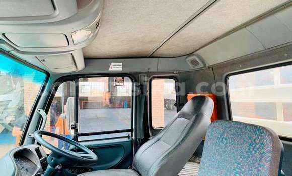 Acheter Occasion Voiture Nissan Hardbody Blanc à Beitbridge, Matabeleland South Acheter Occasion Voiture Nissan Hardbody Blanc à Beitbridge, Matabeleland South