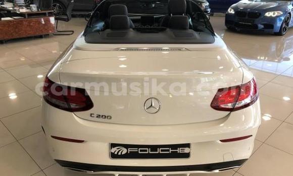 Acheter Occasion Voiture Mercedes‒Benz AMG GLC Coupe Blanc à Beitbridge, Matabeleland South Acheter Occasion Voiture Mercedes‒Benz AMG GLC Coupe Blanc à Beitbridge, Matabeleland South