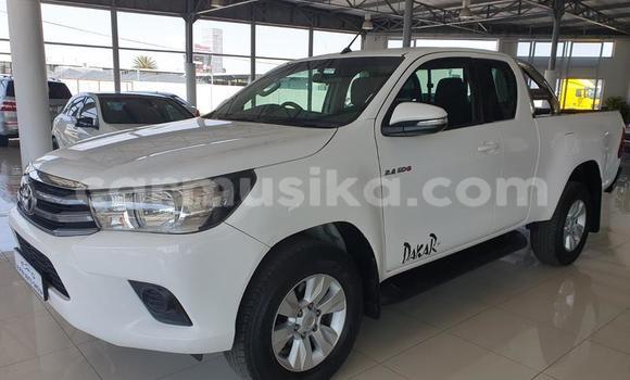 Acheter Occasion Voiture Toyota Hilux Blanc à Bulawayo, Bulawayo Acheter Occasion Voiture Toyota Hilux Blanc à Bulawayo, Bulawayo
