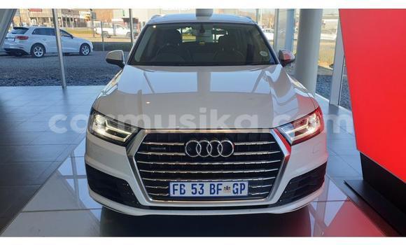 Acheter Occasion Voiture Audi Q7 Blanc à Beitbridge, Matabeleland South Acheter Occasion Voiture Audi Q7 Blanc à Beitbridge, Matabeleland South