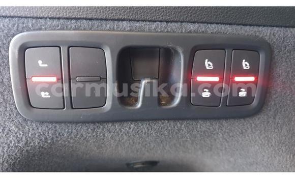 Acheter Occasion Voiture Audi Q7 Blanc à Beitbridge, Matabeleland South Acheter Occasion Voiture Audi Q7 Blanc à Beitbridge, Matabeleland South