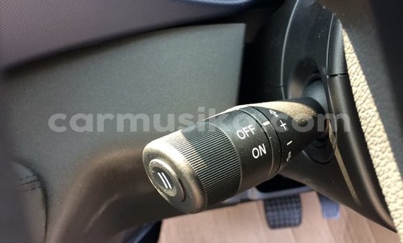 Buy Used IVECO Massif White Car in Beitbridge in Matabeleland South Buy Used IVECO Massif White Car in Beitbridge in Matabeleland South