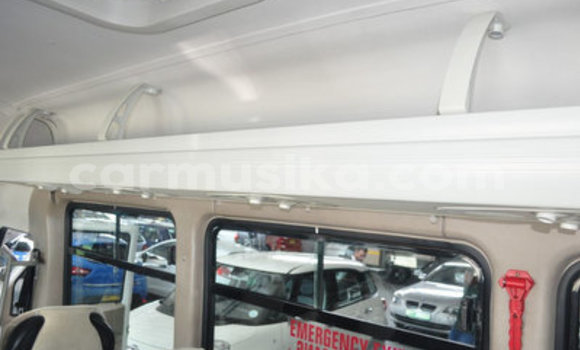 Buy Used IVECO Massif White Car in Beitbridge in Matabeleland South Buy Used IVECO Massif White Car in Beitbridge in Matabeleland South