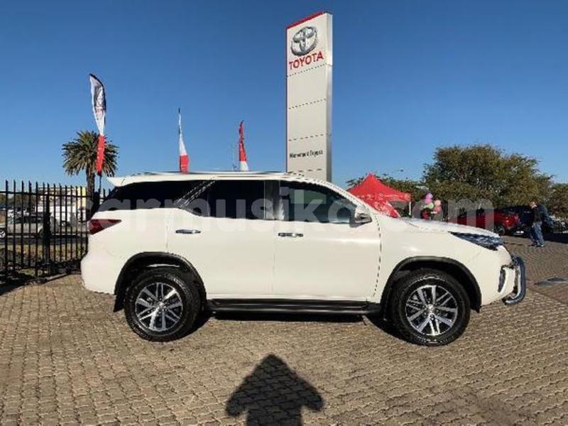 Big with watermark toyota fortuner matabeleland south beitbridge 9857