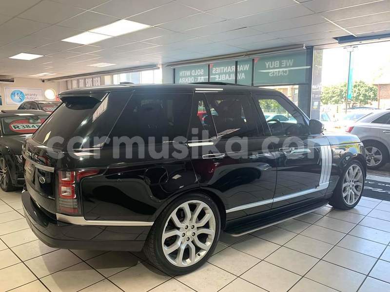 Big with watermark land rover range rover matabeleland south beitbridge 9880