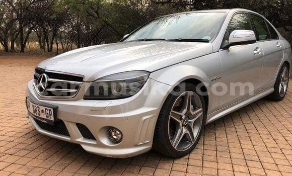 Buy Used Mercedes‒Benz 230 White Car in Beitbridge in Matabeleland South Buy Used Mercedes‒Benz 230 White Car in Beitbridge in Matabeleland South
