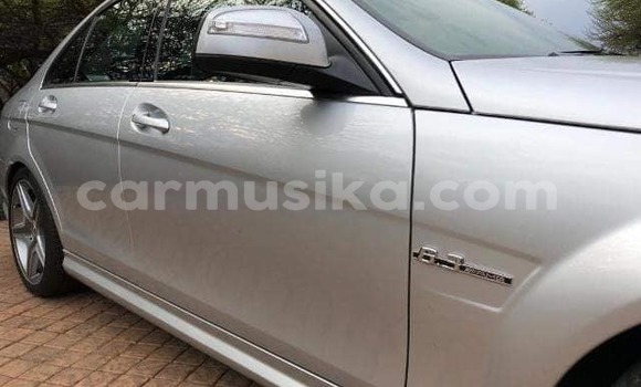 Buy Used Mercedes‒Benz 230 White Car in Beitbridge in Matabeleland South Buy Used Mercedes‒Benz 230 White Car in Beitbridge in Matabeleland South