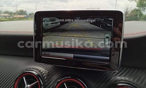 Tenga Tsaru Mercedes‒Benz 190 SL Nhema Mota in Beitbridge in Matabeleland South Tenga Tsaru Mercedes‒Benz 190 SL Nhema Mota in Beitbridge in Matabeleland South