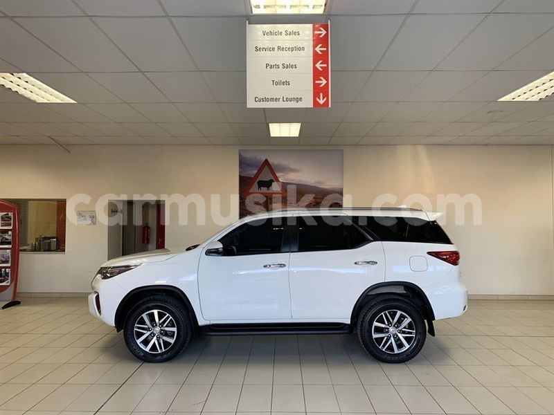 Big with watermark toyota fortuner matabeleland south beitbridge 9904