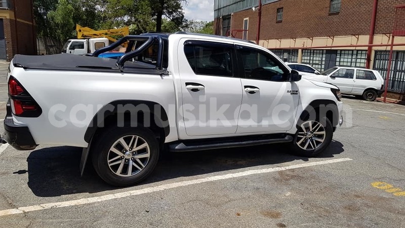 Big with watermark toyota hilux matabeleland south beitbridge 9905