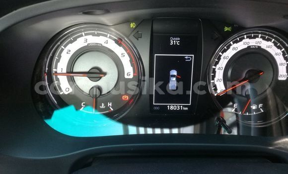 Buy Used Toyota Hilux White Car in Gweru in Midlands Buy Used Toyota Hilux White Car in Gweru in Midlands