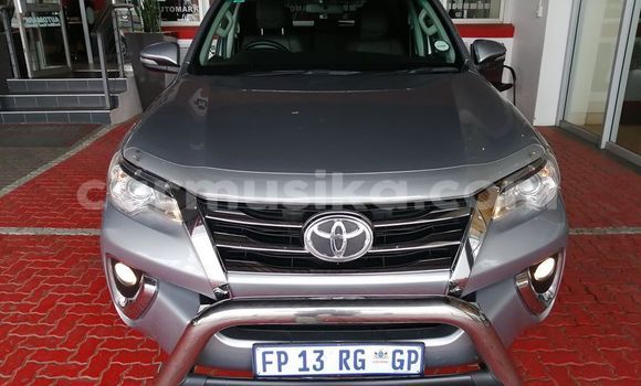 Tenga Tsaru Toyota Fortuner Zvimwe Mota in Beitbridge in Matabeleland South Tenga Tsaru Toyota Fortuner Zvimwe Mota in Beitbridge in Matabeleland South