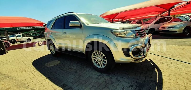 Big with watermark toyota fortuner matabeleland south beitbridge 9909