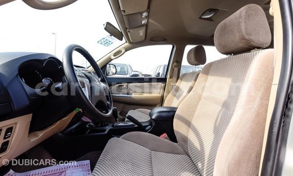 Tenga Imported Toyota Fortuner Zvimwe Mota in Import - Dubai in Harare Tenga Imported Toyota Fortuner Zvimwe Mota in Import - Dubai in Harare