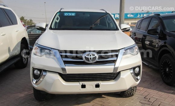 Tenga Imported Toyota Fortuner Chena Mota in Import - Dubai in Harare Tenga Imported Toyota Fortuner Chena Mota in Import - Dubai in Harare