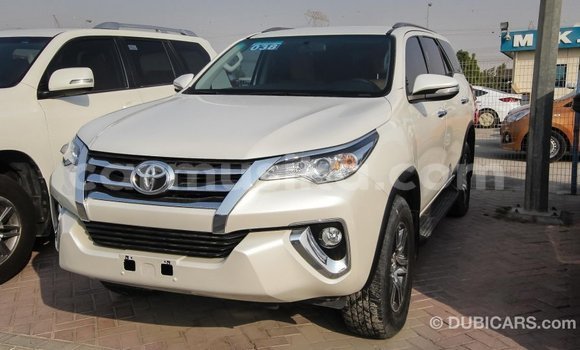 Tenga Imported Toyota Fortuner Chena Mota in Import - Dubai in Harare Tenga Imported Toyota Fortuner Chena Mota in Import - Dubai in Harare