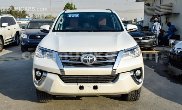 Tenga Imported Toyota Fortuner Chena Mota in Import - Dubai in Harare Tenga Imported Toyota Fortuner Chena Mota in Import - Dubai in Harare