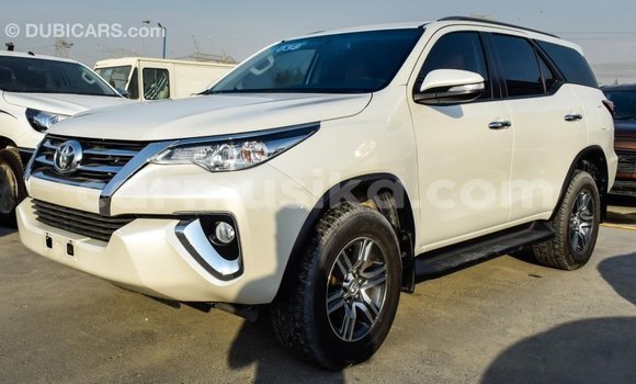 Tenga Imported Toyota Fortuner Chena Mota in Import - Dubai in Harare Tenga Imported Toyota Fortuner Chena Mota in Import - Dubai in Harare