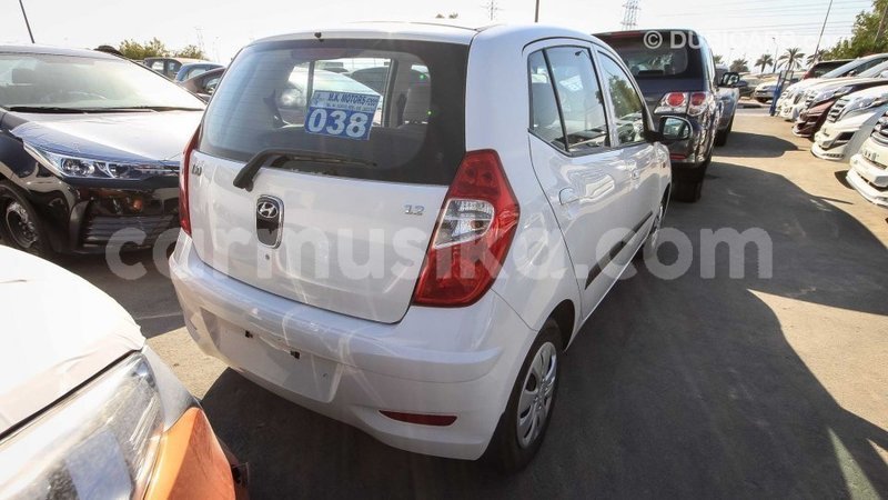 Big with watermark hyundai i10 harare import dubai 9950