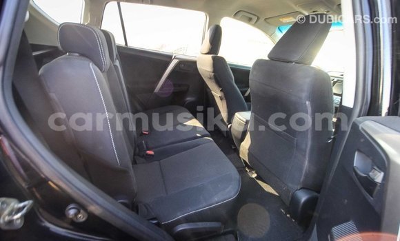 Tenga Imported Toyota HiAce Nhema Rori in Import - Dubai in Harare Tenga Imported Toyota HiAce Nhema Rori in Import - Dubai in Harare
