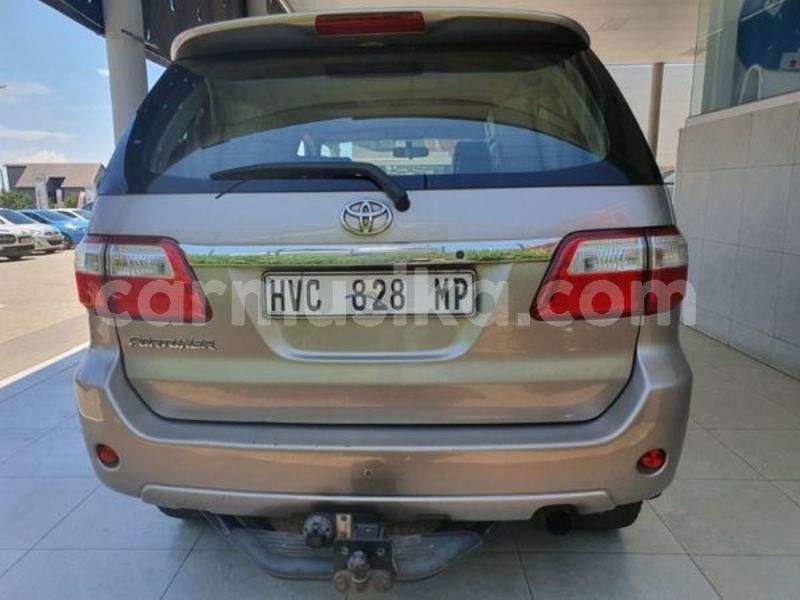 Big with watermark toyota fortuner matabeleland south beitbridge 9958