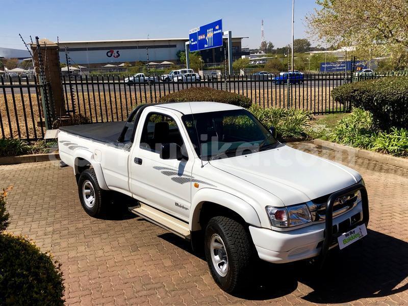 Big with watermark toyota hilux matabeleland south beitbridge 9961