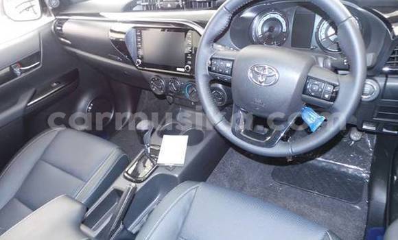 Nunua Ilio tumika Toyota Hilux Nyingine Gari ndani ya Beitbridge nchini Matabeleland Kusini Nunua Ilio tumika Toyota Hilux Nyingine Gari ndani ya Beitbridge nchini Matabeleland Kusini