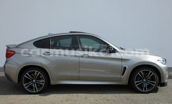Nunua Ilio tumika BMW X6 M Fedha Gari ndani ya Beitbridge nchini Matabeleland Kusini Nunua Ilio tumika BMW X6 M Fedha Gari ndani ya Beitbridge nchini Matabeleland Kusini